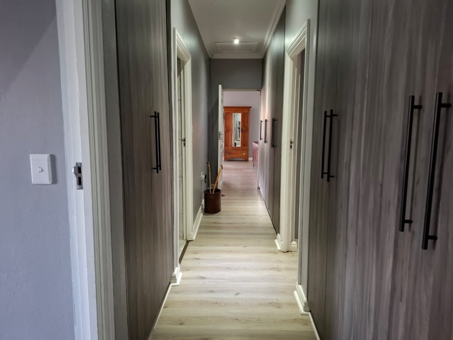 3 Bedroom Property for Sale in Heuwelsig Free State